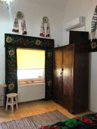 Проживание в семье Casa Cezara Silvaşu de Jos Двухместный номер Делюкс с 1 кроватью или 2 отдельными кроватями-4